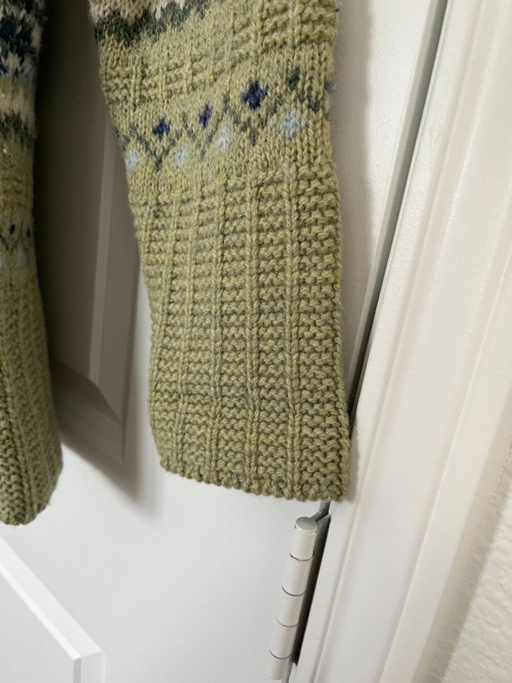 Women's Vintage Fisherman Sweater, Olive Green, Size Large, 100% Wool - Picture 10 of 14